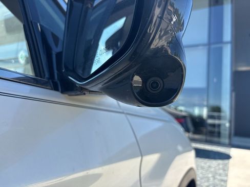 Used 2018 Honda Pilot Touring image 31