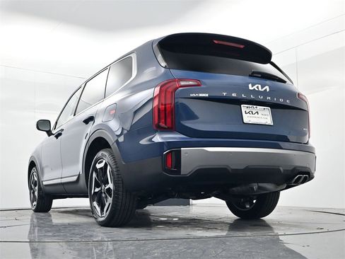 New 2025 Kia Telluride S image 39