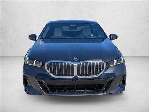 Certified 2024 BMW 530i w/ M Sport Package image 2