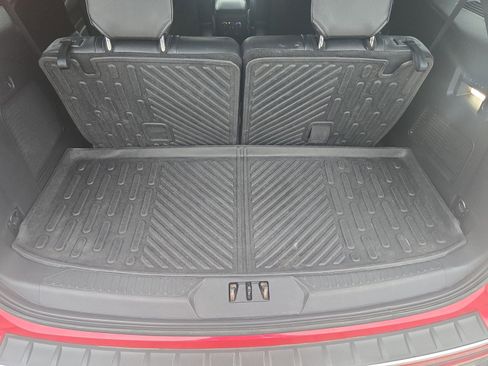 Used 2020 Ford Explorer Limited image 11