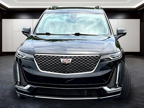 Certified 2023 Cadillac XT6 Premium Luxury w/ Technology Package AWD/4WD image 2