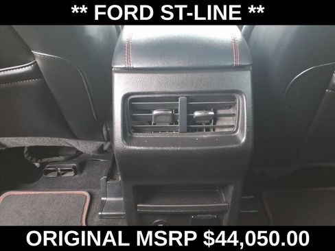 Used 2022 Ford Edge ST-Line AWD/4WD image 27