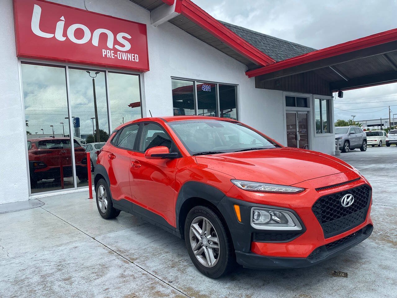 Used 2020 Hyundai Kona SE FWD image 2