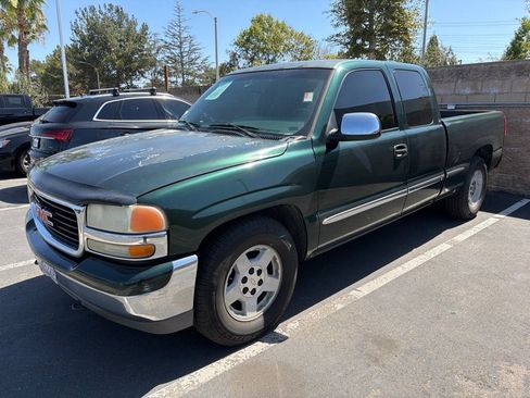 Used 2002 GMC Sierra 1500 2WD Extended Cab image 1