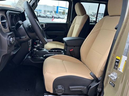 New 2026 Jeep Gladiator Sport image 22