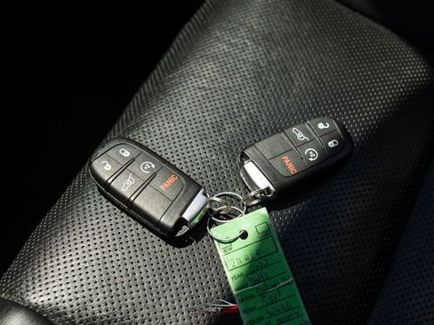 Used 2022 Dodge Durango R/T w/ Blacktop Package AWD/4WD image 51
