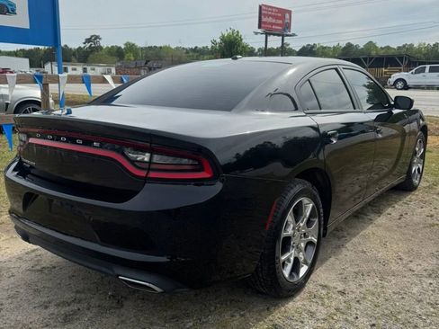 Used 2015 Dodge Charger SE w/ Popular Equipment Group image 9