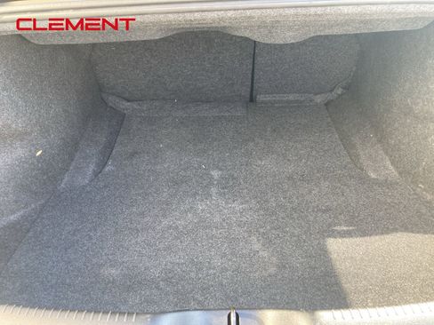 Used 2021 Chrysler 300 Touring image 48