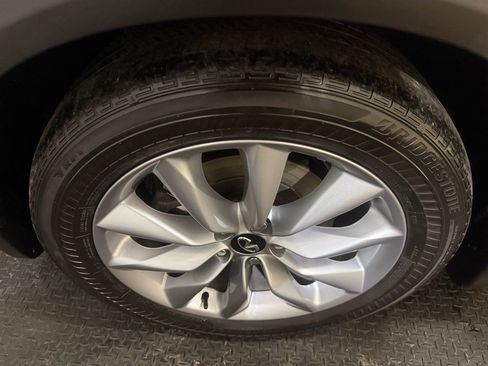 Used 2021 INFINITI QX50 Essential w/ Convenience Package image 18