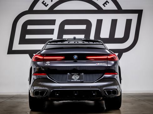 Used 2024 BMW X6 M60i image 10