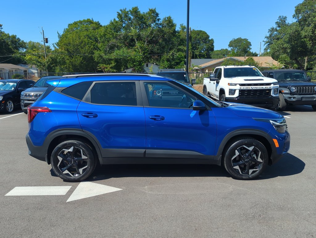 Used 2025 Kia Seltos S FWD image 8