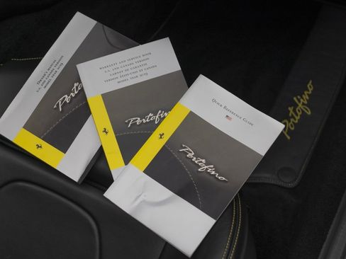 Used 2019 Ferrari Portofino Base image 53