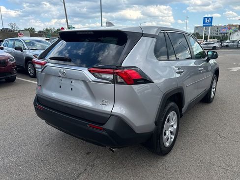 Used 2025 Toyota RAV4 LE AWD/4WD image 8