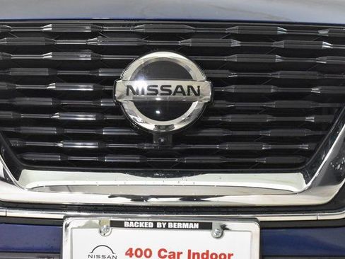 Used 2021 Nissan Rogue SV w/ Premium Package image 36