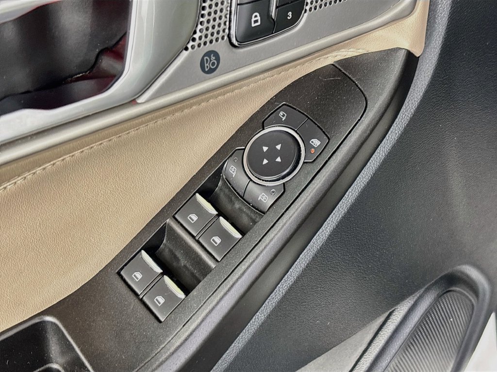 Used 2020 Ford Explorer Limited RWD image 19