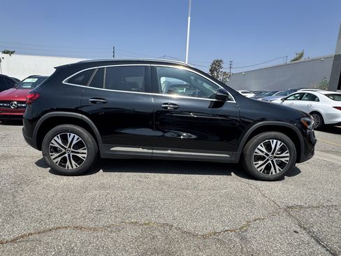 New 2025 Mercedes-Benz GLA 250 image 11