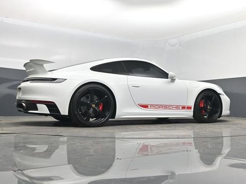 Used 2023 Porsche 911 Carrera S image 31
