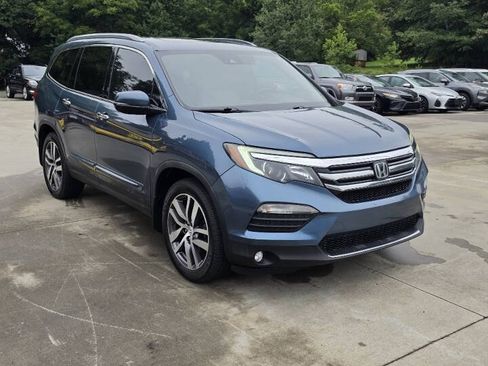 Used 2017 Honda Pilot Elite image 5