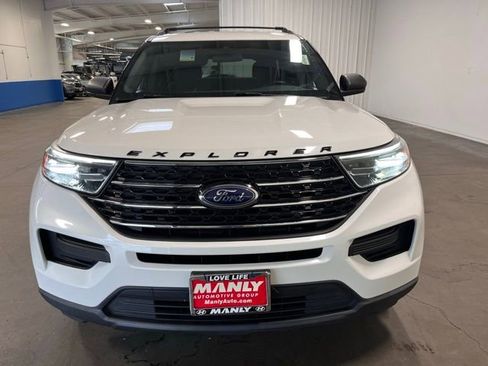 Used 2020 Ford Explorer XLT image 8