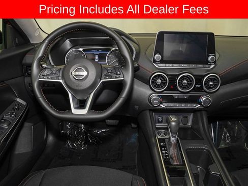 Certified 2025 Nissan Sentra SR FWD image 6