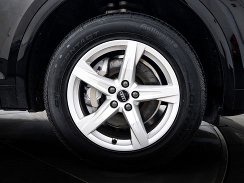 Used 2023 Audi Q5 2.0T Premium w/ Convenience Package image 24