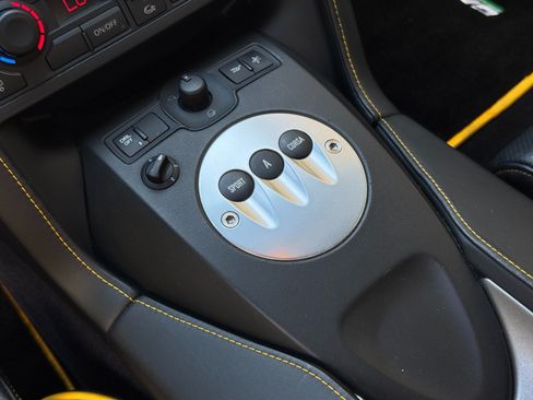 Used 2011 Lamborghini Gallardo LP 560-4 AWD/4WD image 45