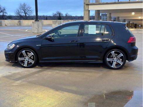 Used 2016 Volkswagen Golf R 4-Door image 4