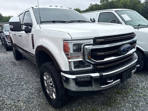 Used 2022 Ford F250 King Ranch w/ King Ranch Ultimate Package AWD/4WD image 2