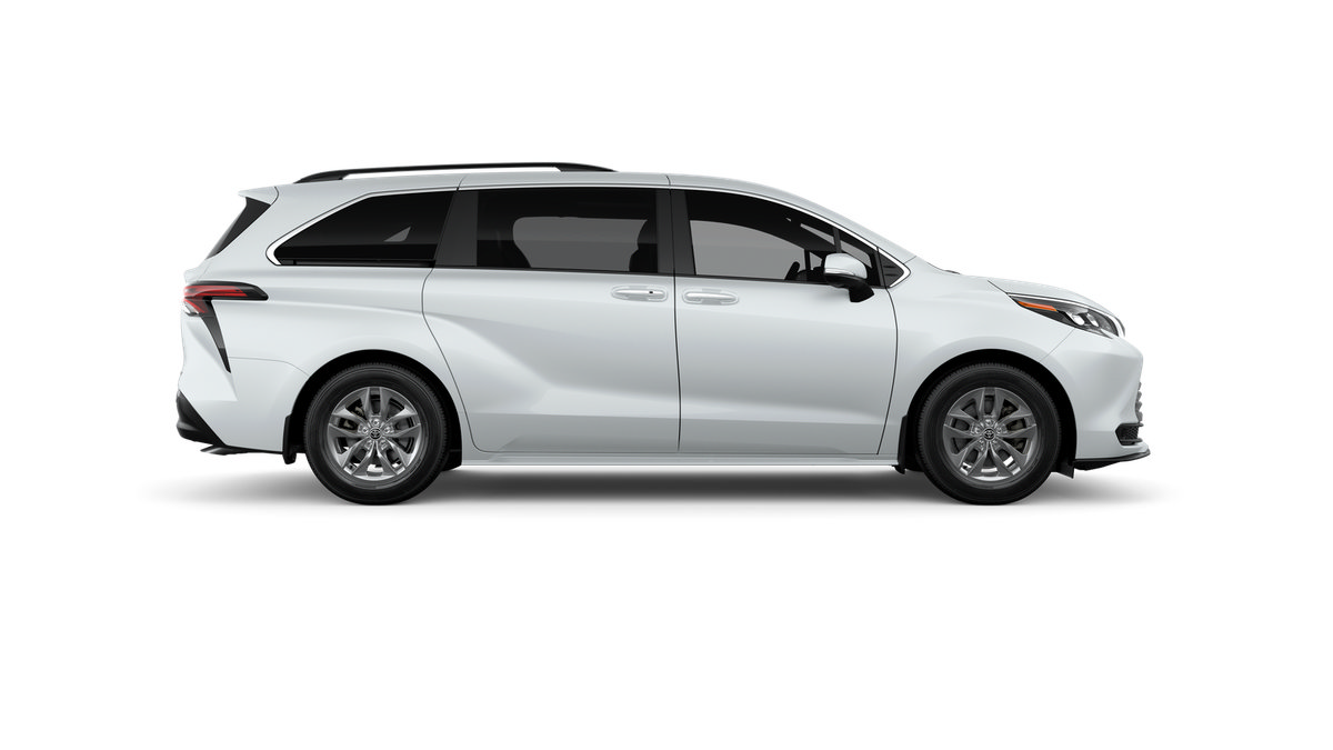 New 2026 Toyota Sienna XLE FWD image 12