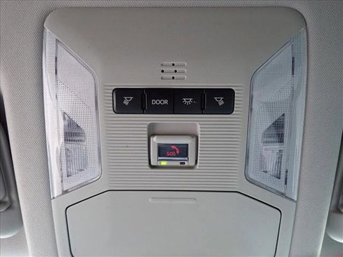 Used 2023 Toyota RAV4 XLE AWD/4WD image 23
