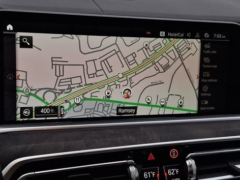 Used 2023 BMW X5 xDrive40i w/ M Sport Package AWD/4WD image 14