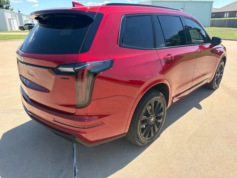 Certified 2023 Cadillac XT6 Sport w/ LPO, ONYX Package AWD/4WD image 5