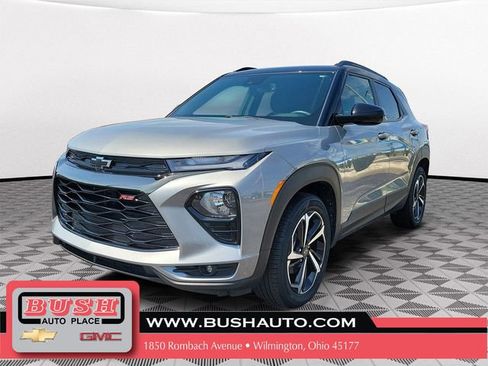 Used 2023 Chevrolet TrailBlazer RS w/ Convenience Package FWD image 2