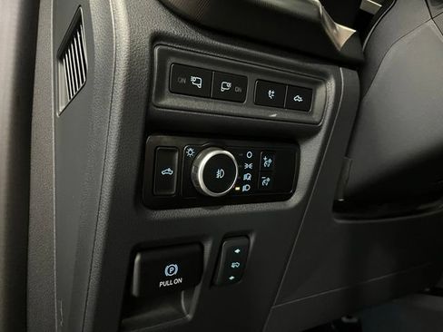 Used 2024 Ford F150 Platinum w/ Equipment Group 702A High AWD/4WD image 14