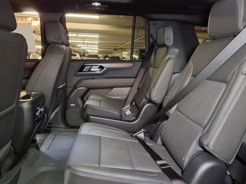 New 2026 GMC Yukon XL Denali w/ Sun & Power Step Package RWD image 12