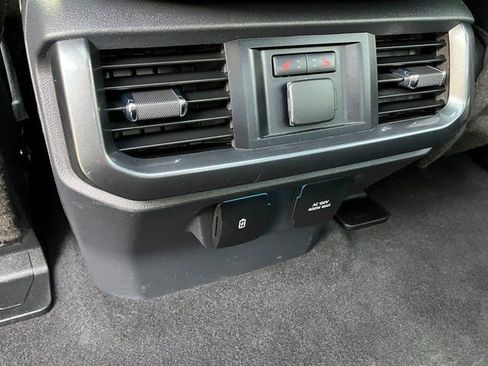 Used 2023 Ford F150 Lariat w/ Equipment Group 502A High image 27