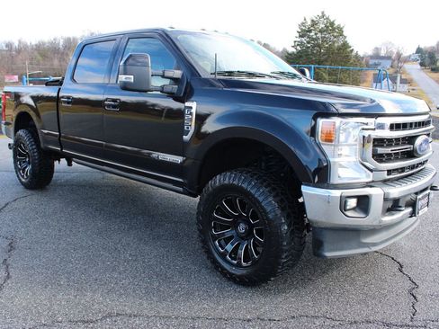 Used 2020 Ford F250 Lariat w/ Lariat Ultimate Package image 2