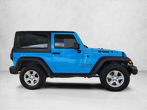 Used 2017 Jeep Wrangler Sport w/ Quick Order Package 24S AWD/4WD image 4