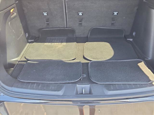 Used 2021 Chevrolet TrailBlazer RS w/ Sun and Liftgate Package AWD/4WD image 6