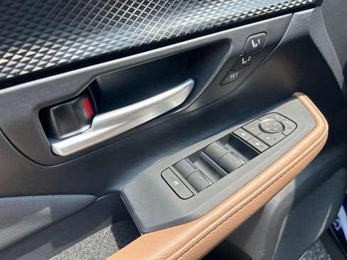 New 2026 Toyota Grand Highlander AWD Hybrid image 11