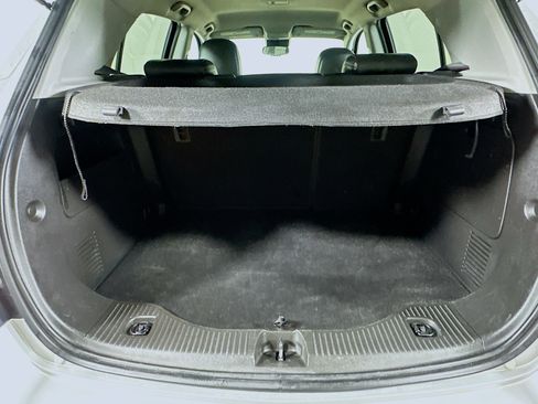 Used 2019 Chevrolet Trax LT w/ LT Convenience Package image 25