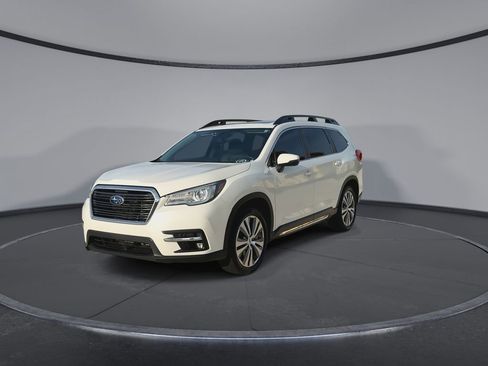 Used 2022 Subaru Ascent Limited w/ Technology Package AWD/4WD image 4