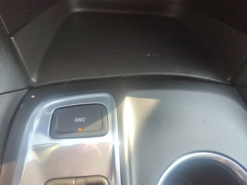 Certified 2019 Chevrolet Equinox LT w/ LPO, Floor Liner Package AWD/4WD image 26