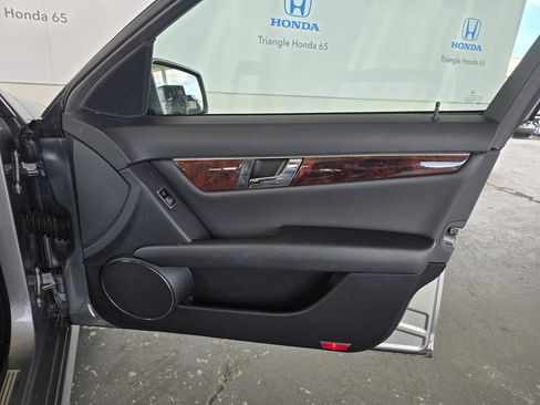 Used 2011 Mercedes-Benz C 300 Sedan image 26