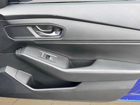 Used 2023 Honda Accord Sport image 16
