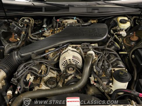 Used 1994 Ford Thunderbird LX RWD image 35