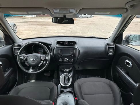 Used 2019 Kia Soul image 20