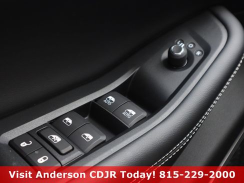 New 2023 Jeep Grand Cherokee 4WD 4xe image 11