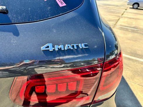Used 2020 Mercedes-Benz GLC 300 4MATIC image 23
