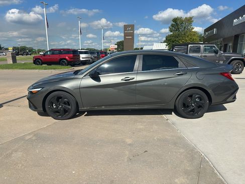 New 2026 Hyundai Elantra N Line FWD image 4